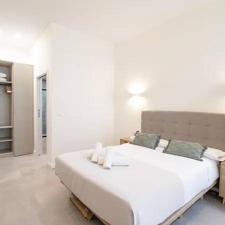 Favara Flats By Concept Apartment